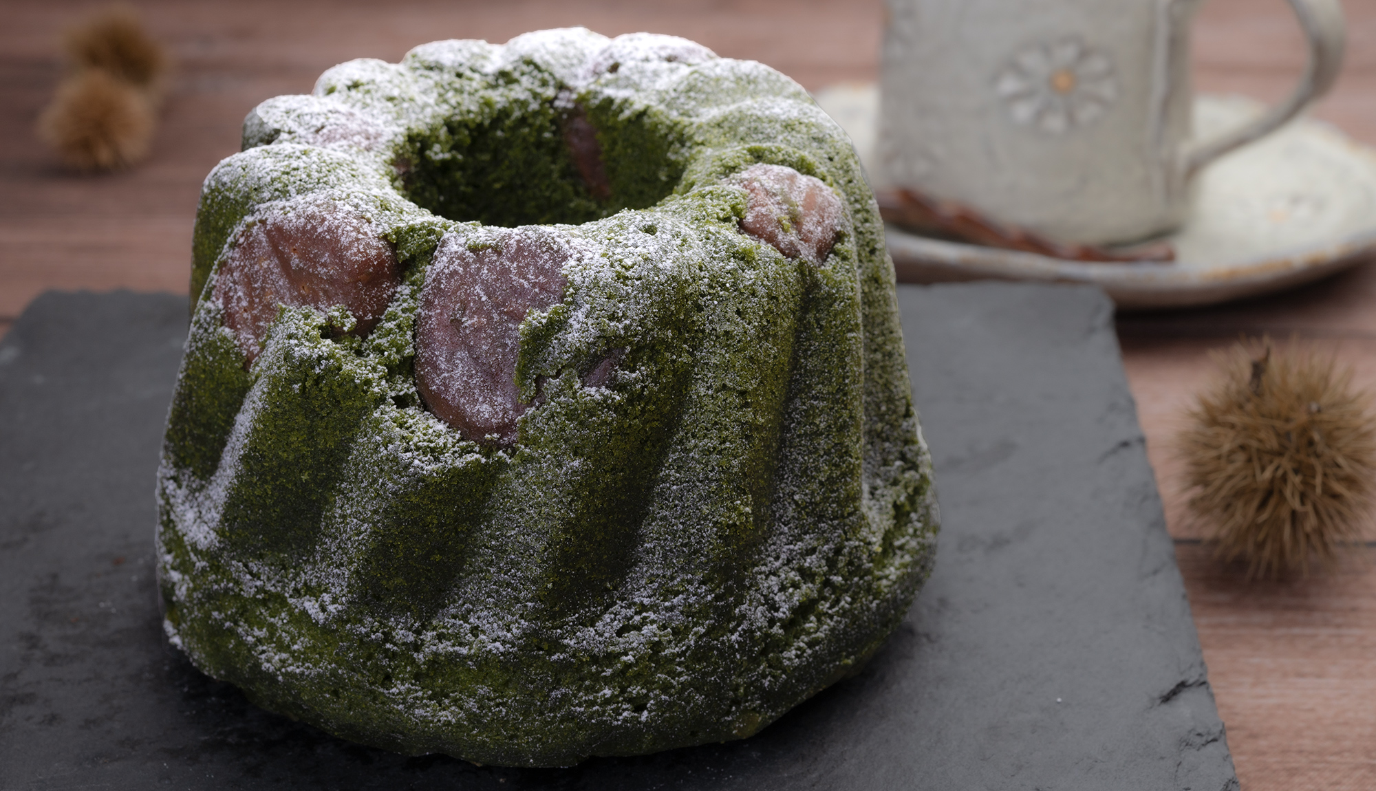 クグロフ　抹茶と栗の写真